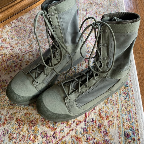 danner vegan boots